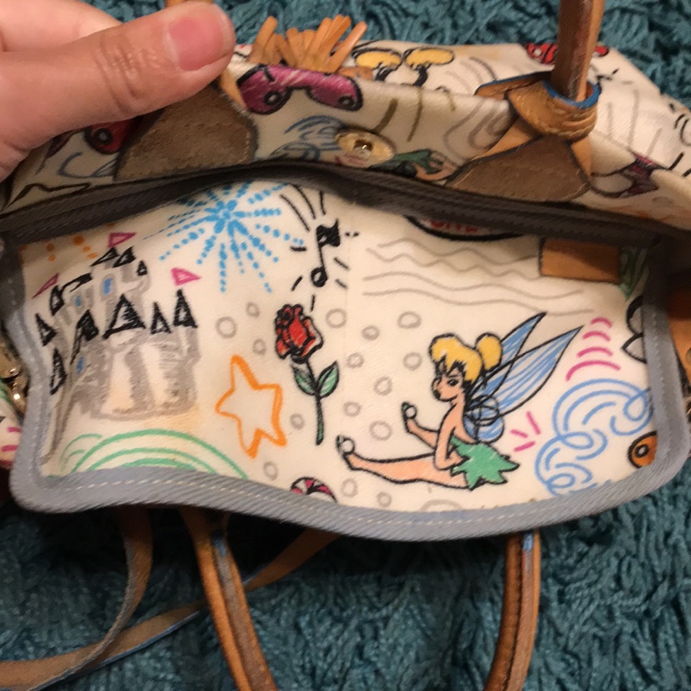 Vintage Very Rare Walt Disney Dooney & Bourke Bag - Picture 11 of 12